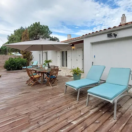 Dom wakacyjny Belle Vue *